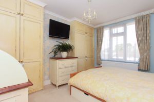 Photo 16- click for photo gallery